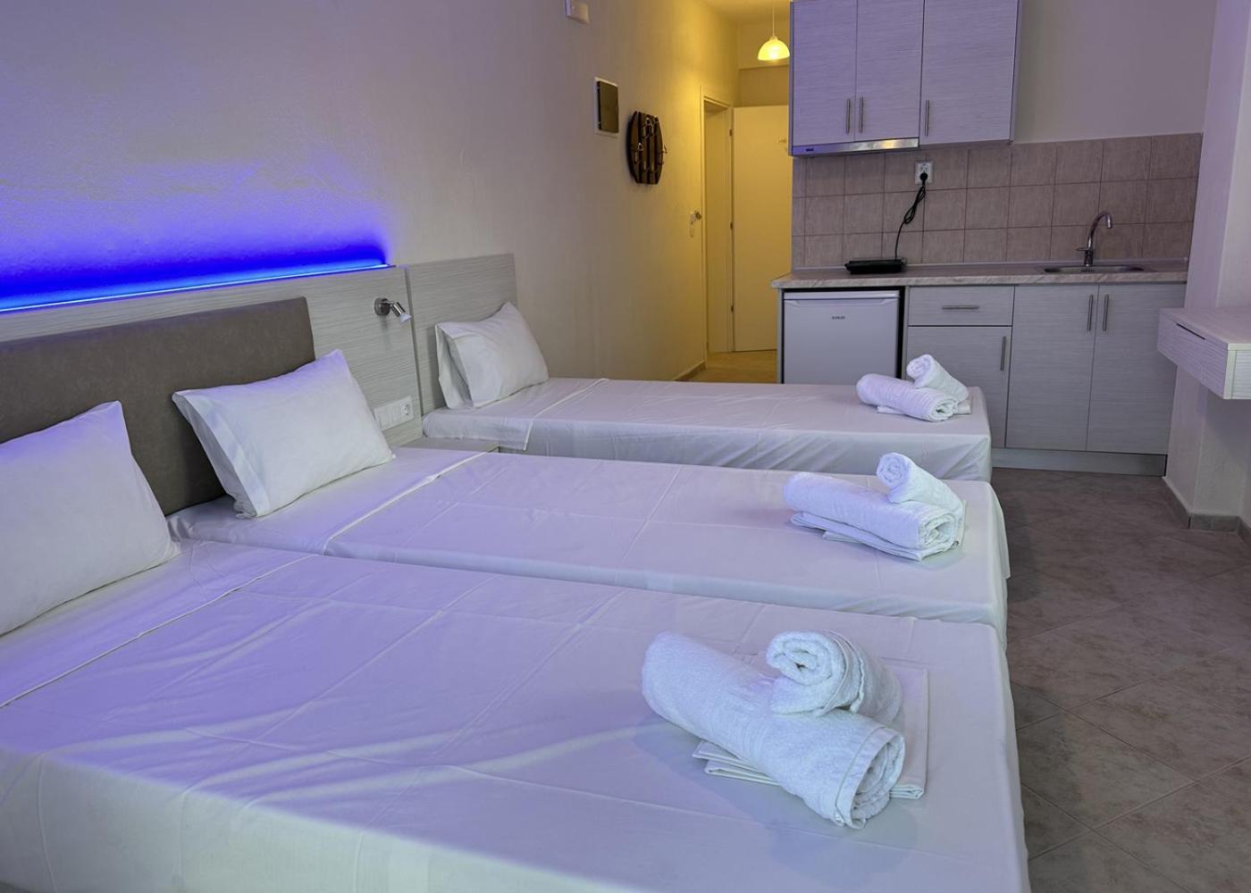 Oasis Blue Inn Leptokaryá Extérieur photo
