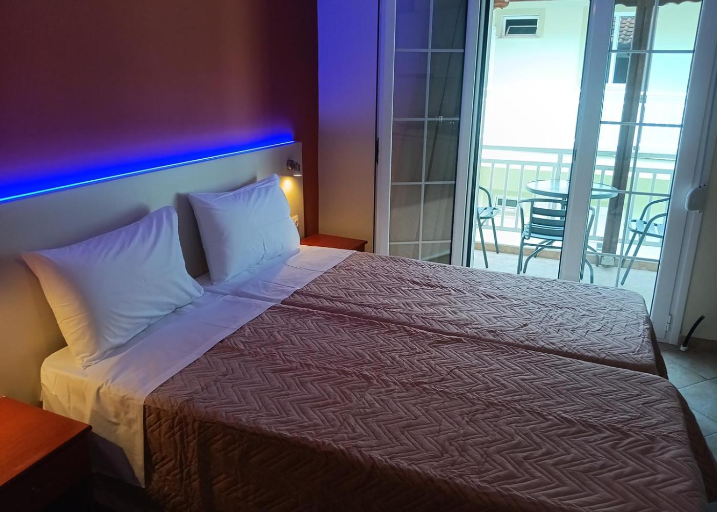 Oasis Blue Inn Leptokaryá Extérieur photo